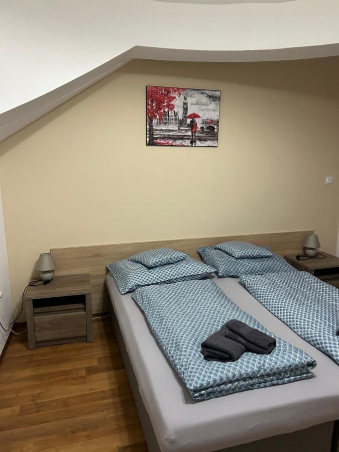 Konde Apartments A Dunajská Streda Exteriér fotografie