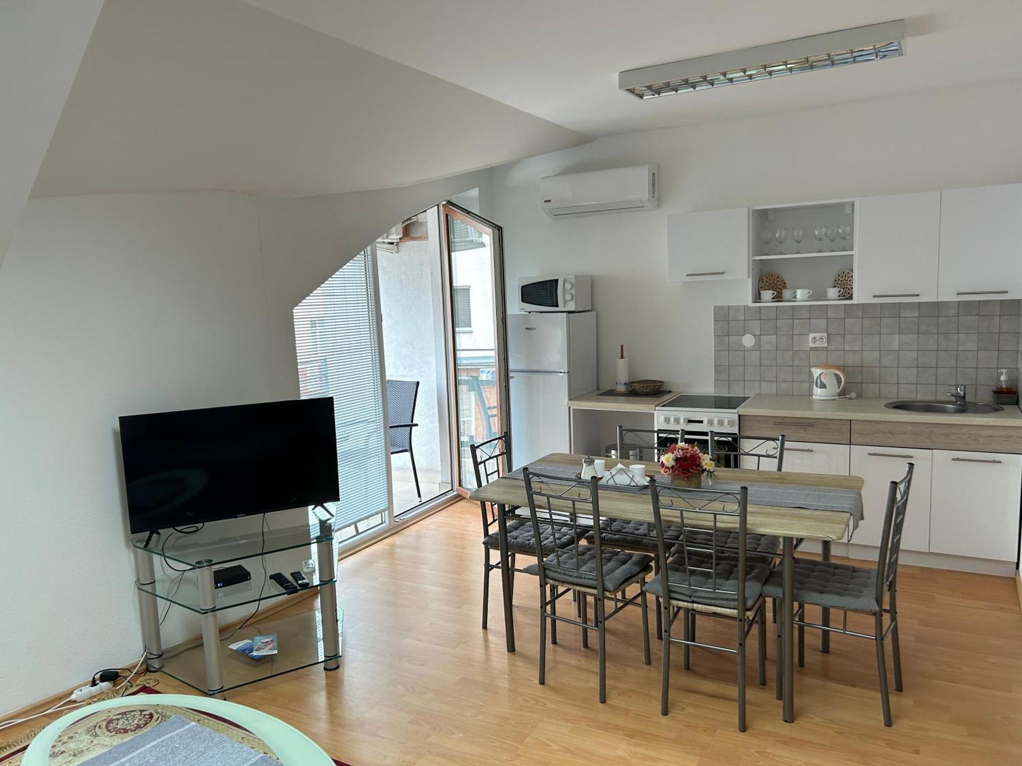 Konde Apartments A Dunajská Streda Exteriér fotografie