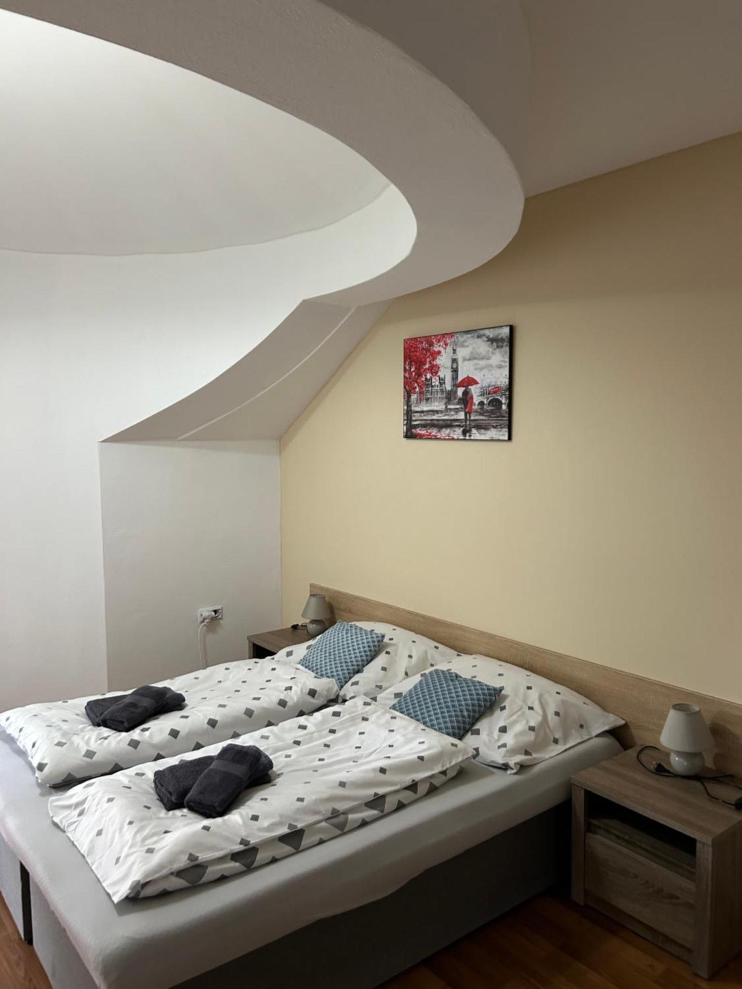 Konde Apartments A Dunajská Streda Exteriér fotografie