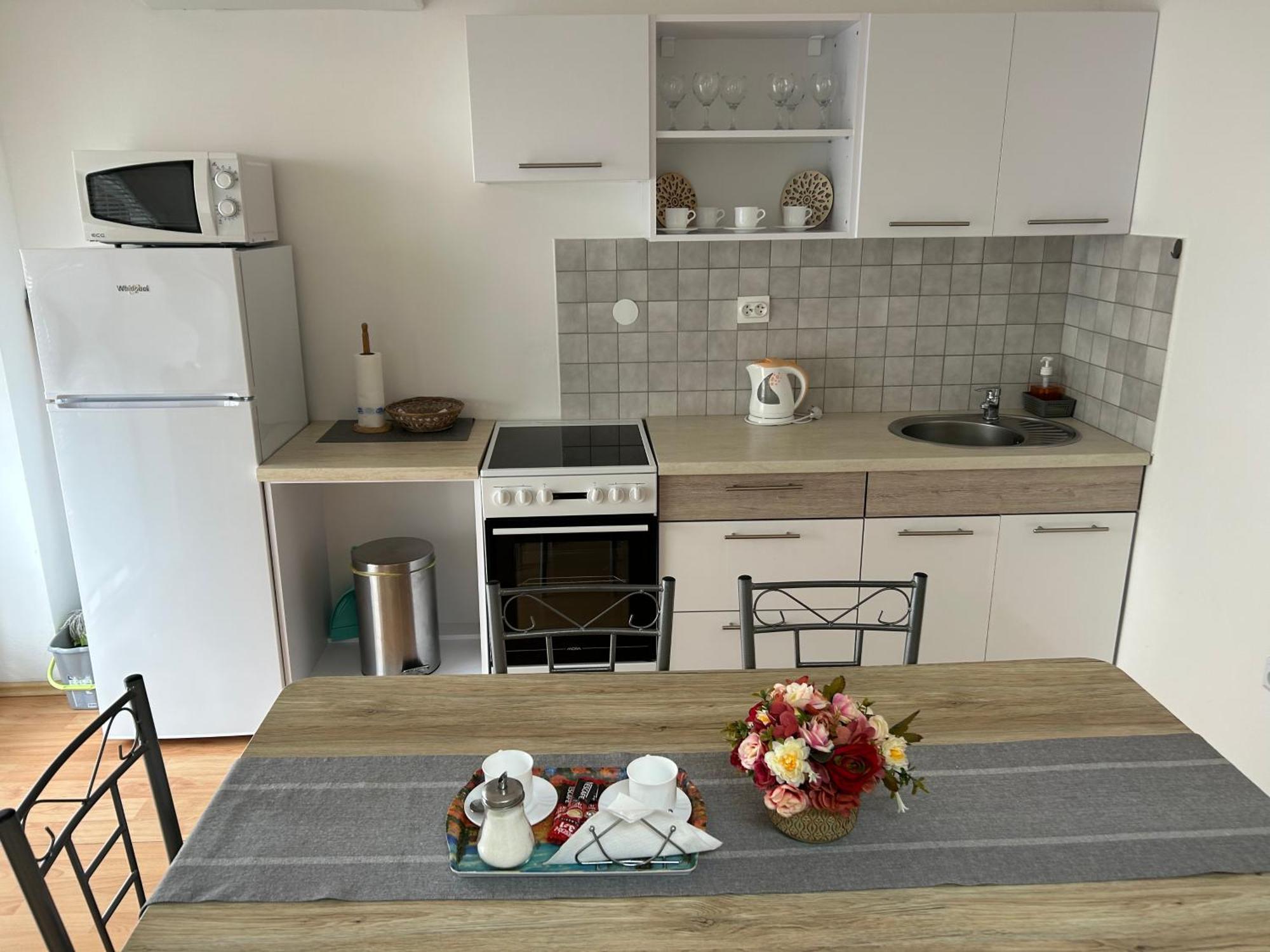 Konde Apartments A Dunajská Streda Exteriér fotografie
