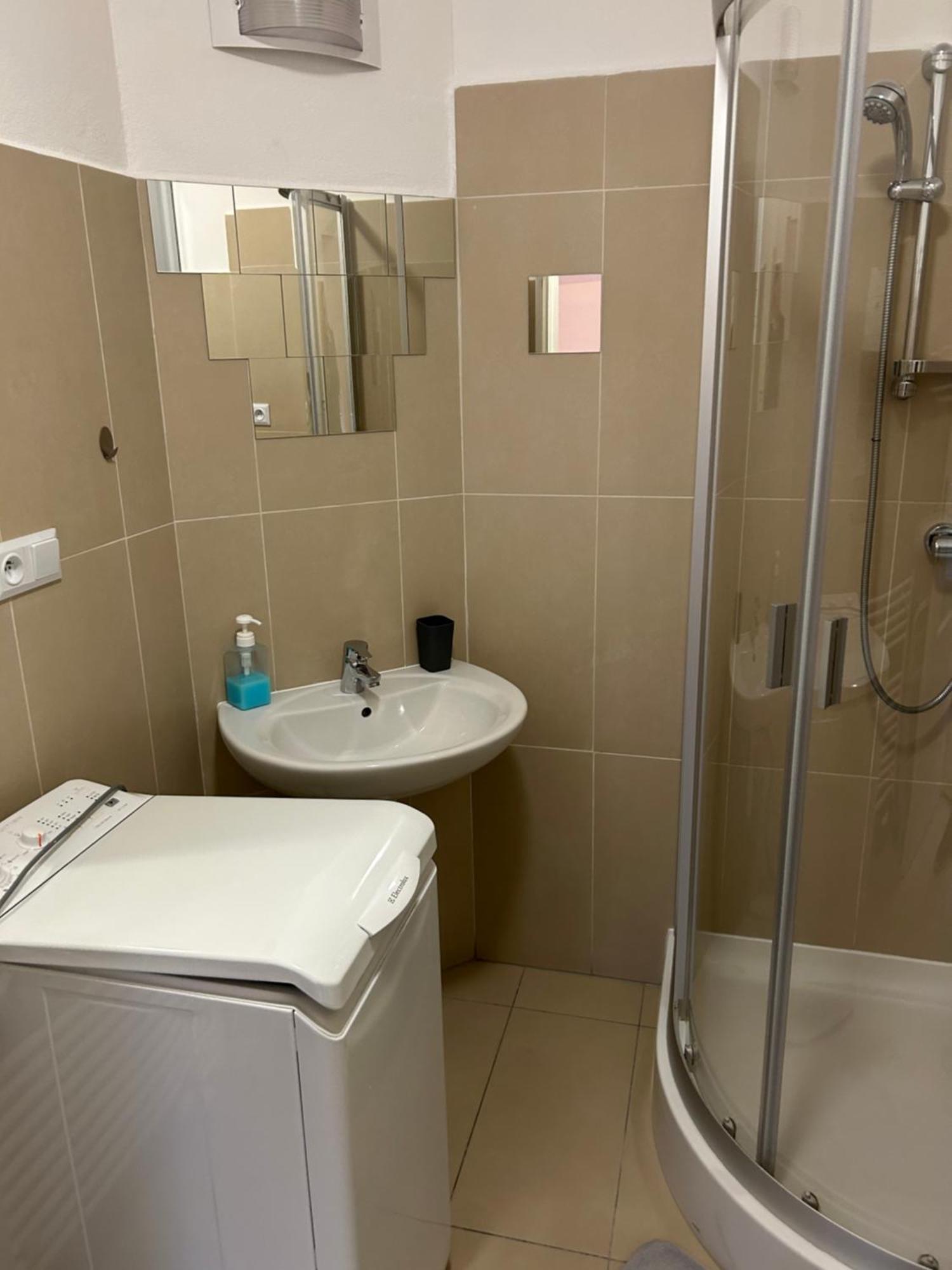 Konde Apartments A Dunajská Streda Exteriér fotografie